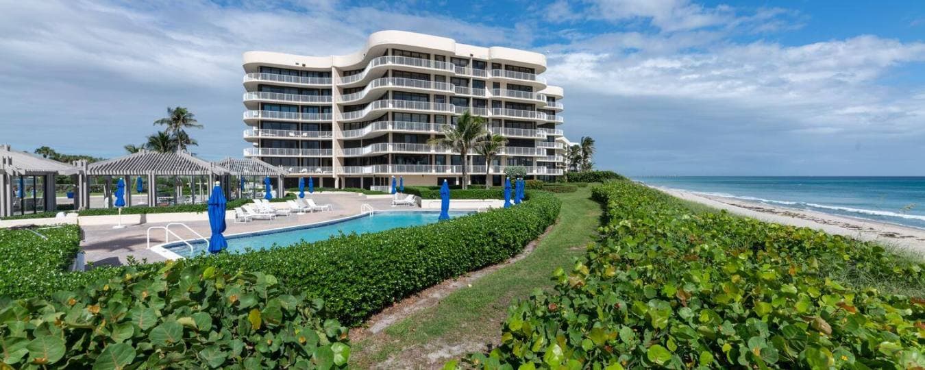 Sloans Curve to Manalapan Condominiums