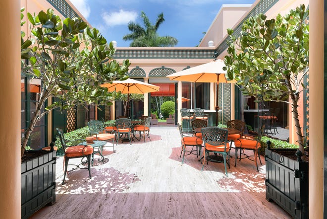 309 Chapel Hill Road Palm Beach
